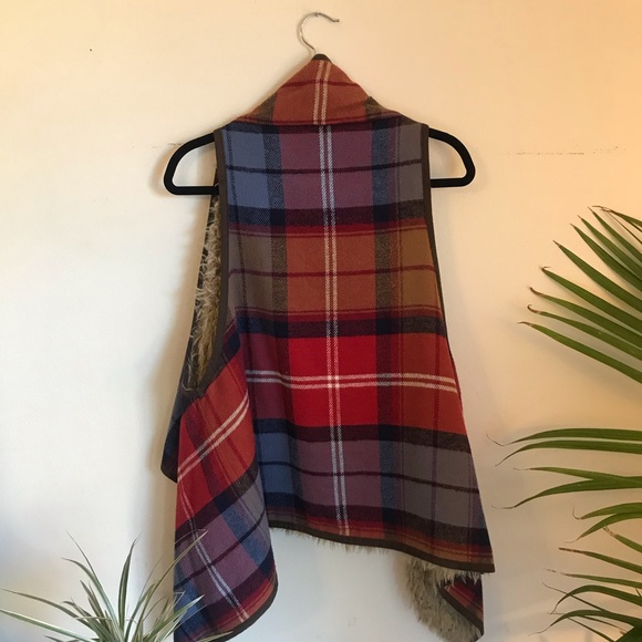 Vest - Picture 4 of 5